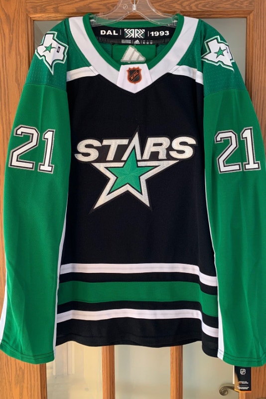 Jason Robertson Dallas Stars jersey Reverse Retro (New) Large Other Calgary Kijiji