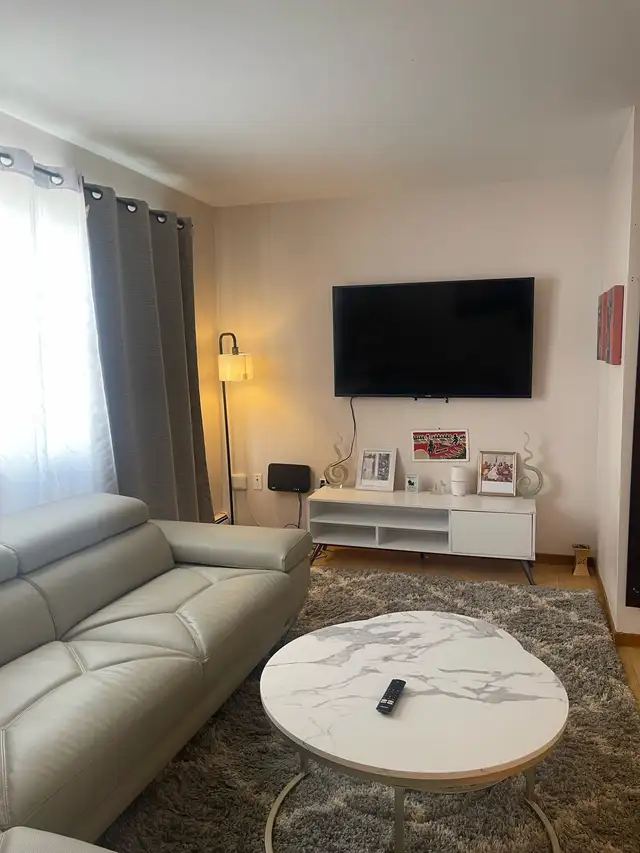 room for rent// full apartment if needed in Room Rentals & Roommates in Charlottetown - Image 3