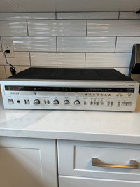 1970s AIWA 7800 AM-FM Stereo Synthesized Receiver 
