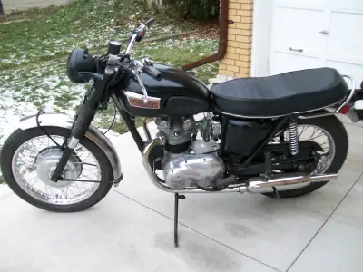1970 T100 C Upgraded electronic ignition, LED headlight, GPS speedometer, relatively new tires front...