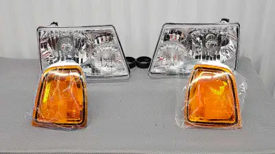 New! Ford Ranger Headlight / Amber Corner Light Set, View more