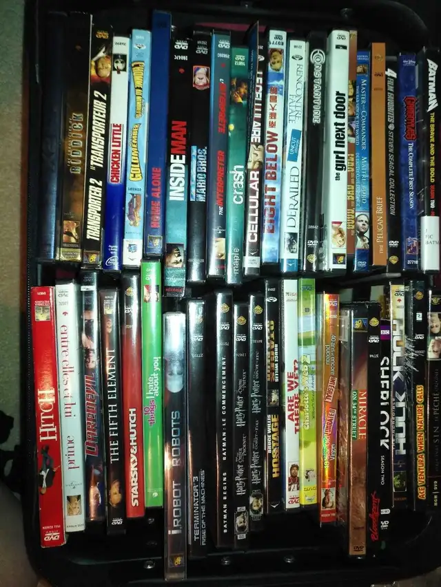 CONTENT SALE--MAKE AN OFFER--Furniture, China, Art, Collectibles in Garage Sales in Markham / York Region - Image 10