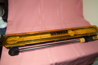DEWALT 1/2 Torque Wrench Model DWMT75462