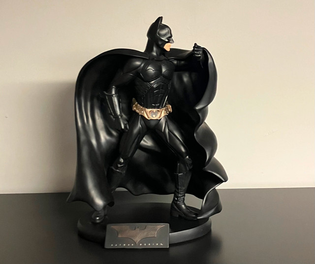 Batman Begins Christian Bale as Batman Statue DC Direct Limited in Arts & Collectibles in Oshawa / Durham Region - Image 2