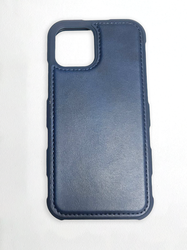 iPhone 12/12 Pro Case - Available in 3 Different Colors in Cell Phones in Burnaby/New Westminster - Image 3