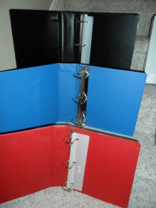 Ring Binders 1 1/2", 2"+3. I have 2-3", 4-2"and 1- 1 1/2'. They63351296315393121