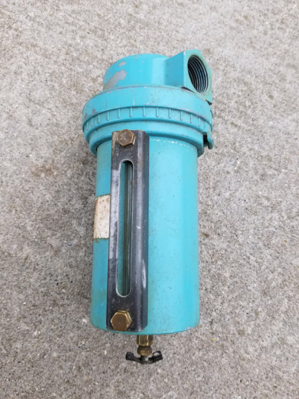 Wilkerson F30-08-FGO A89 compressor moister drain in Power Tools in London - Image 2