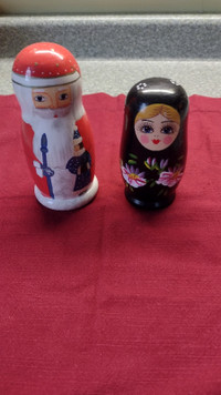 Nesting dolls: Mr. and Ms. Claus?