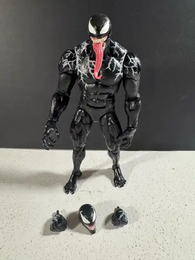 Hasbro Marvel Legends Movie Venom 6" figure, View more