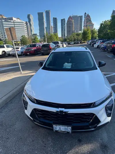 2025 Chevy Trax Activ is a modern, compact SUV with a spacious cabin. Excellent condition - Regularl...