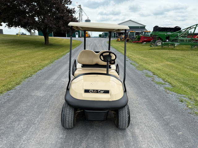 Club Car Precedent Gas Golf Cart , Very Clean !  in ATVs in Ottawa - Image 2