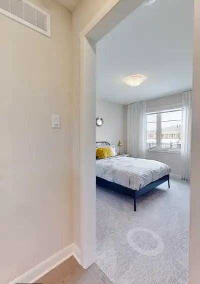 Room for rent in North kanata in new Build