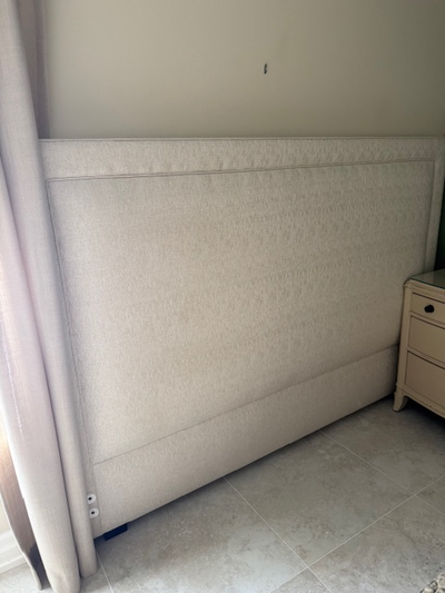 HEADBOARD / TÊTE DE LIT, View more