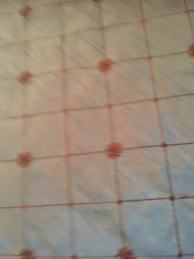 comforter set in Bedding in Mississauga / Peel Region - Image 2