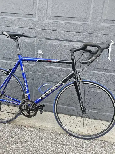 Louis Garneau Global solution motion 2.5 road bike , View more