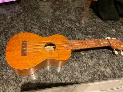 Mahalo Ukulele for sale, View more