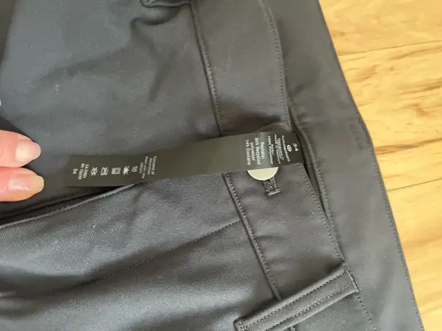 Men’s Lululemon Pants in Men's in Calgary - Image 4