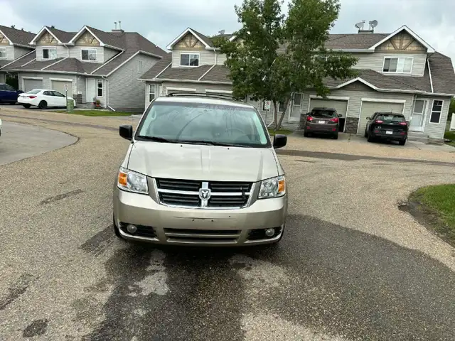 2008 Dodge Caravan