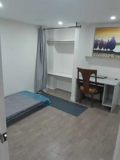 2 bedroom basement unit Scarborough 1750