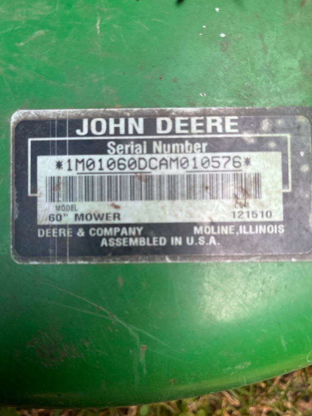 60” Johndeere mower deck in Farming Equipment in Belleville - Image 2