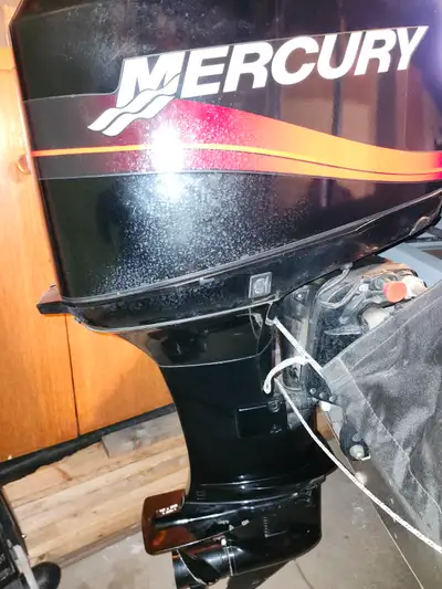Selling Mercury outboard. Oil injected, 3cyl 2 stroke. E-start, power trim/tilt. In good condition....