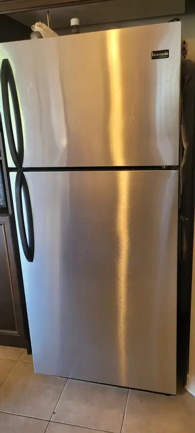 Réfrigérateur Frigidaire, View more