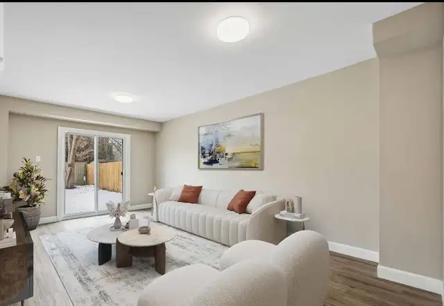 3 BEDROOM HOUSE FOR RENT - $2195