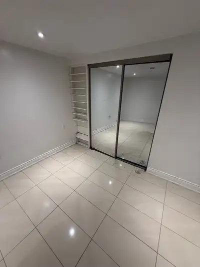 1 room available
