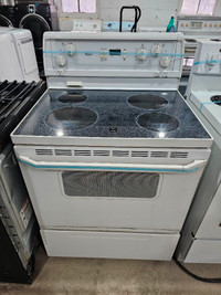 Whirlpool 30" White Electric Ceramic Top Stove Oven Range CAN DE