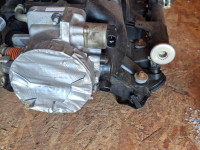 Chevy silverado hd 6.0 motor  INTAKE .&THROTTLE  BODY