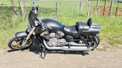 2012 Harley Davidson V-Rod muscle, 12th aniversity edition, black, air suspension, aktrpovic high pe...