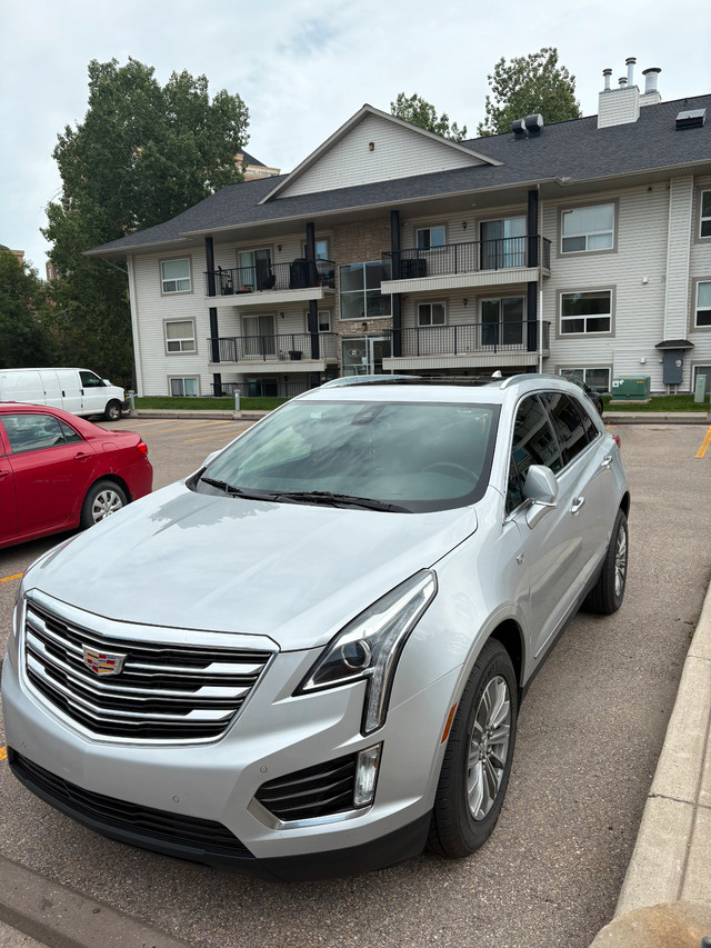 Sale by Owner, 2017 CADILLAC XT5 SPORT | AWD | ACCIDENT FREE in Cars & Trucks in Calgary - Image 2