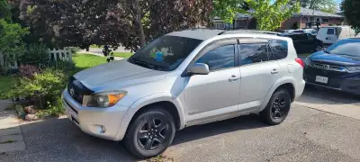 Runs well. Needs brakes. 450km a fill. Backup camera, and forward facing dashcam included. Has Auxil...