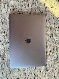 $500 OBO - Apple MacBook Pro 15-inch Quad-Core i7 (201 6 Model)