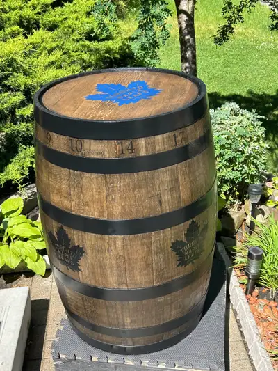 Refurbished barrels finished to restaurant quality. Great for indoor and outdoor use. Whiskey barrel...