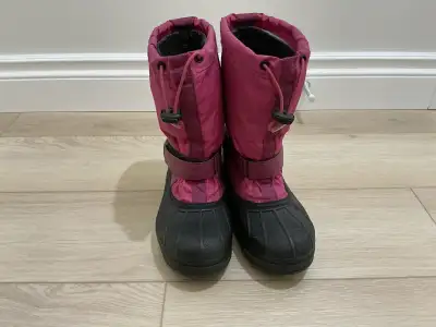 Columbia Winter Boots, Size 4, View more