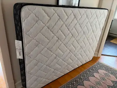 I ordered a mattress online and when it was delivered, it was unfortunately too soft for me. It hasn...