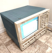 Tektronix TDS8000 Sampling Oscilloscope win 2000Pro, 40Gb HDD