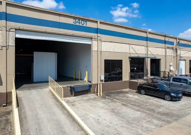  PRIME WAREHOUSE SPACE FOR LEASE – KITCHENER / WATERLOO / CAMB in Commercial & Office Space for Rent in Kitchener / Waterloo - Image 12