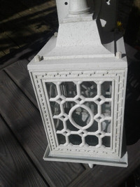 OUTDOOR PORCH LANTERN-NEW