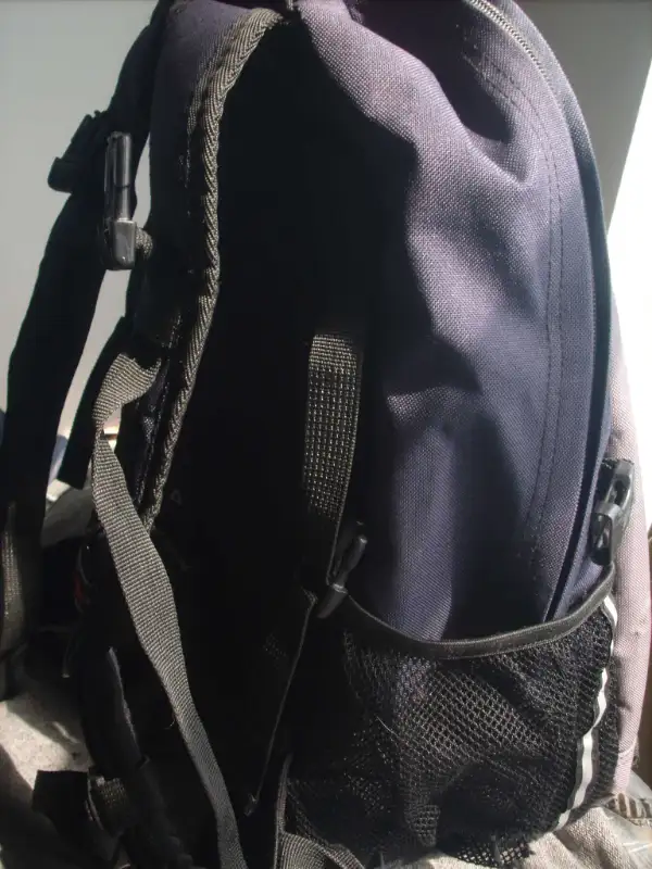 Gently used everyday backpacks & more for sale.   4101,4380,5315 in Multi-item in City of Toronto - Image 7