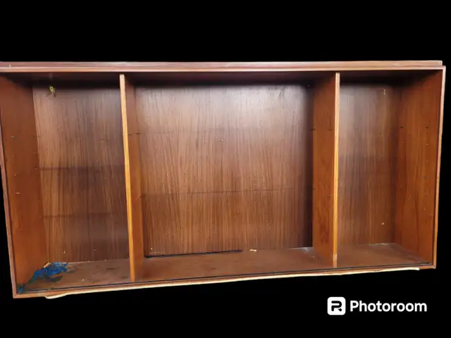 Vintage tall wooden bookcase with glass shelves. . I deliver! in Bookcases & Shelving Units in St. Albert - Image 2