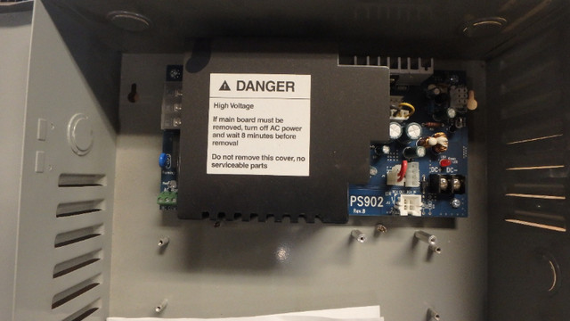 Schlage alarm power supply in Other Business & Industrial in Winnipeg - Image 3
