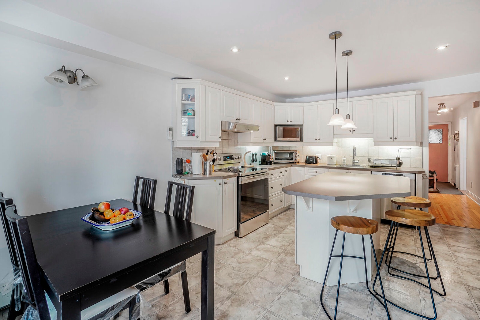 House for rent — photo 2