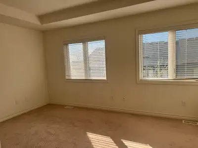 5 bedroom house available