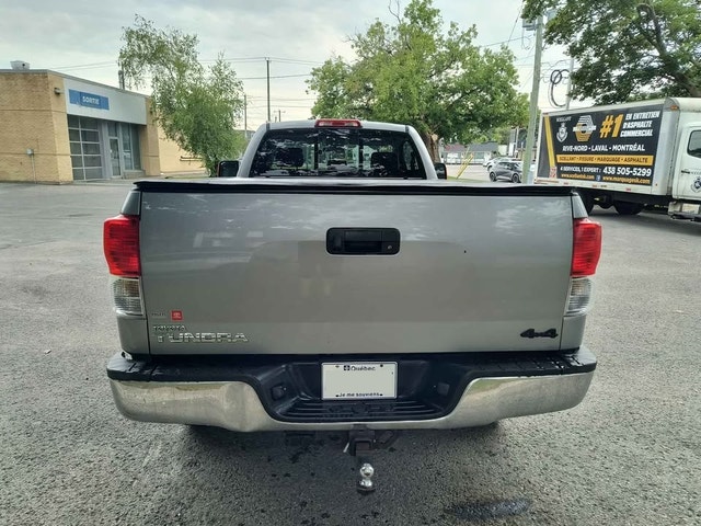 2012 Toyota Tundra Regular Cab | 5.7L V8| 4x4 | 8" Bed — photo 4