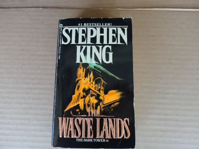 Assorted Stephen King Books in Fiction in Oakville / Halton Region - Image 2