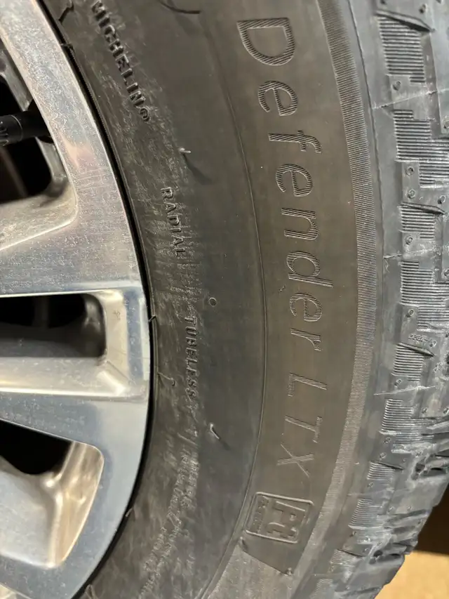 Michelin Defender Platinum LT 275 65 20 REDUCED! in Tires & Rims in Bedford - Image 5