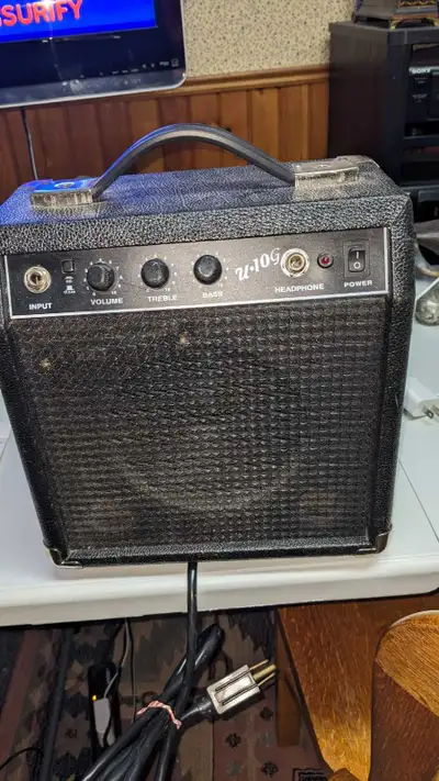Vintage Univox U-10 G Guitar Amplifier, View more