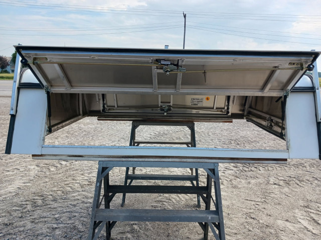 Chev Colorado/GMC Canyon Truck Cap/Topper in Other Parts & Accessories in Grand Bend - Image 3